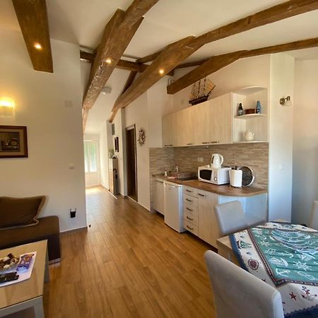 Sunny Bay Apartments Kotor Dış mekan fotoğraf