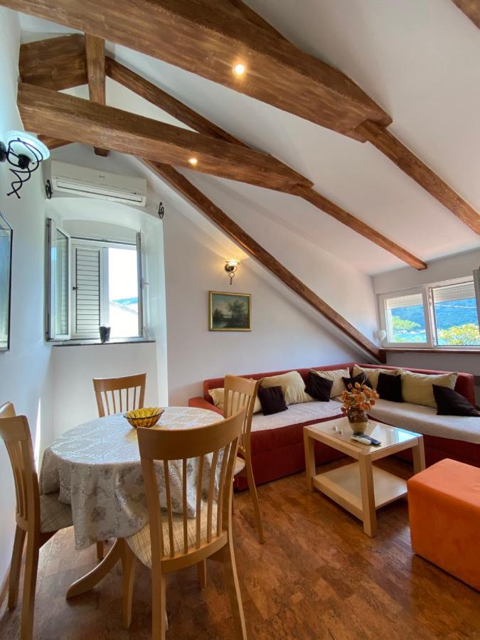 Sunny Bay Apartments Kotor Dış mekan fotoğraf