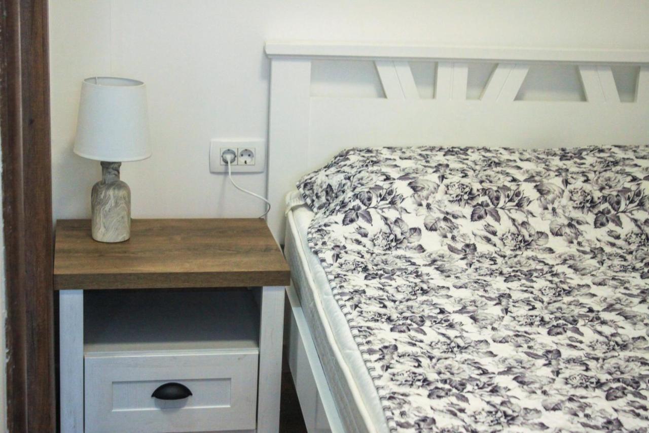 Sunny Bay Apartments Kotor Dış mekan fotoğraf