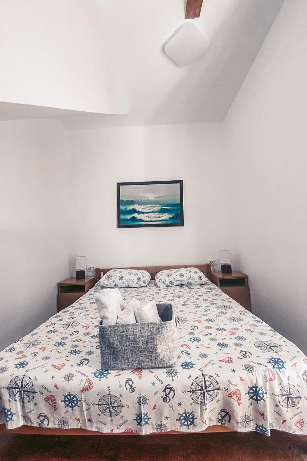 Sunny Bay Apartments Kotor Dış mekan fotoğraf